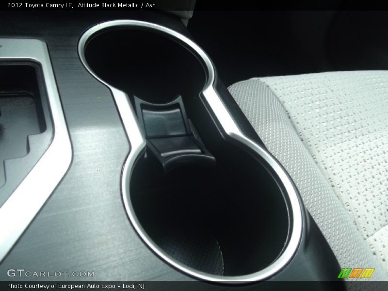 Attitude Black Metallic / Ash 2012 Toyota Camry LE