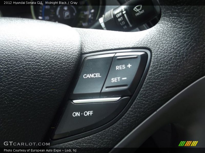 Midnight Black / Gray 2012 Hyundai Sonata GLS