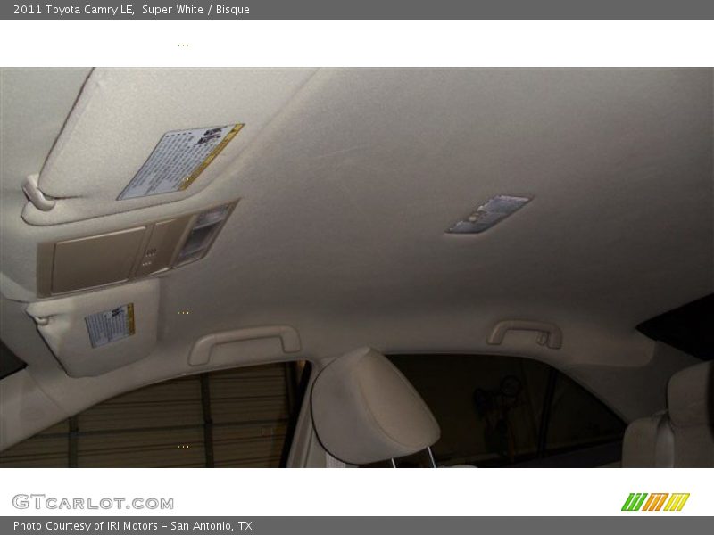 Super White / Bisque 2011 Toyota Camry LE