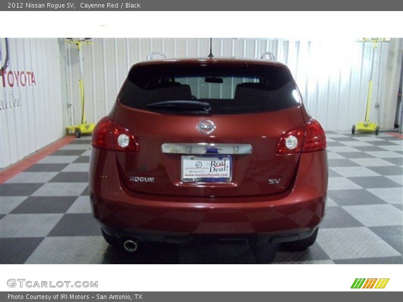 Cayenne Red / Black 2012 Nissan Rogue SV