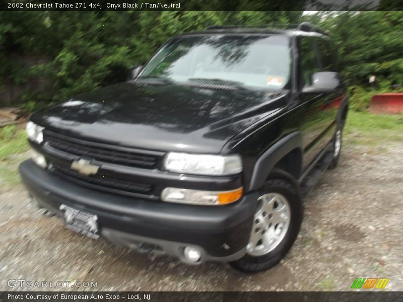 Onyx Black / Tan/Neutral 2002 Chevrolet Tahoe Z71 4x4