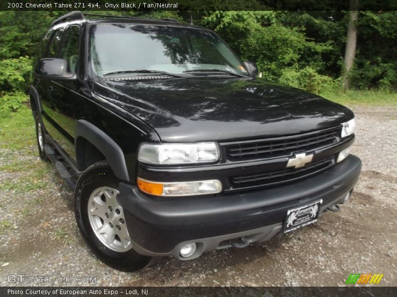 Onyx Black / Tan/Neutral 2002 Chevrolet Tahoe Z71 4x4