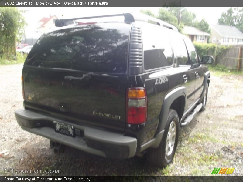 Onyx Black / Tan/Neutral 2002 Chevrolet Tahoe Z71 4x4