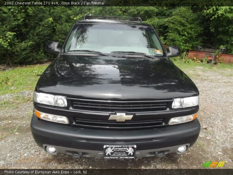 Onyx Black / Tan/Neutral 2002 Chevrolet Tahoe Z71 4x4