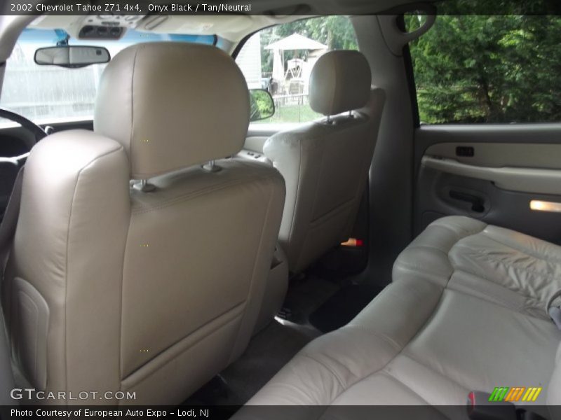 Onyx Black / Tan/Neutral 2002 Chevrolet Tahoe Z71 4x4