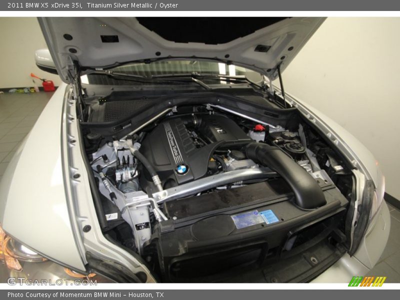 Titanium Silver Metallic / Oyster 2011 BMW X5 xDrive 35i