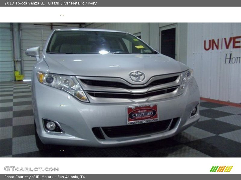 Classic Silver Metallic / Ivory 2013 Toyota Venza LE