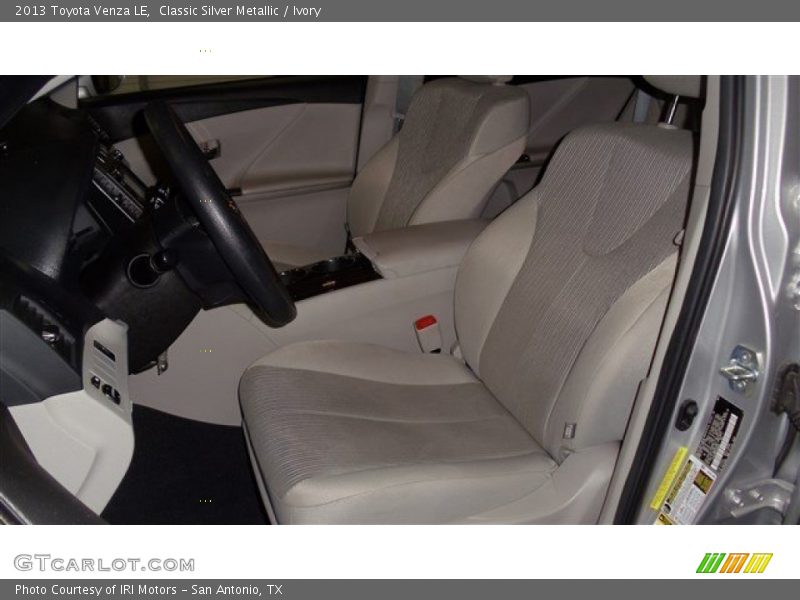 Classic Silver Metallic / Ivory 2013 Toyota Venza LE