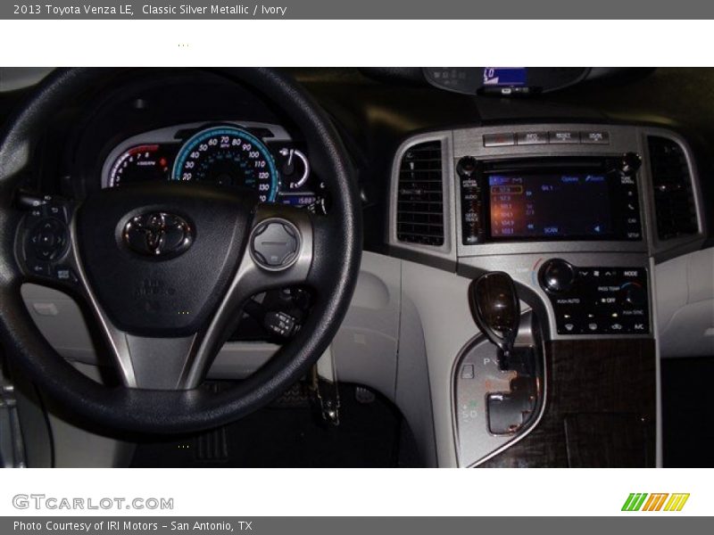 Classic Silver Metallic / Ivory 2013 Toyota Venza LE