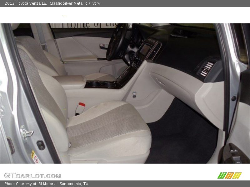Classic Silver Metallic / Ivory 2013 Toyota Venza LE