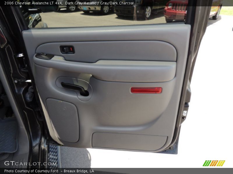 Dark Gray Metallic / Gray/Dark Charcoal 2006 Chevrolet Avalanche LT 4x4