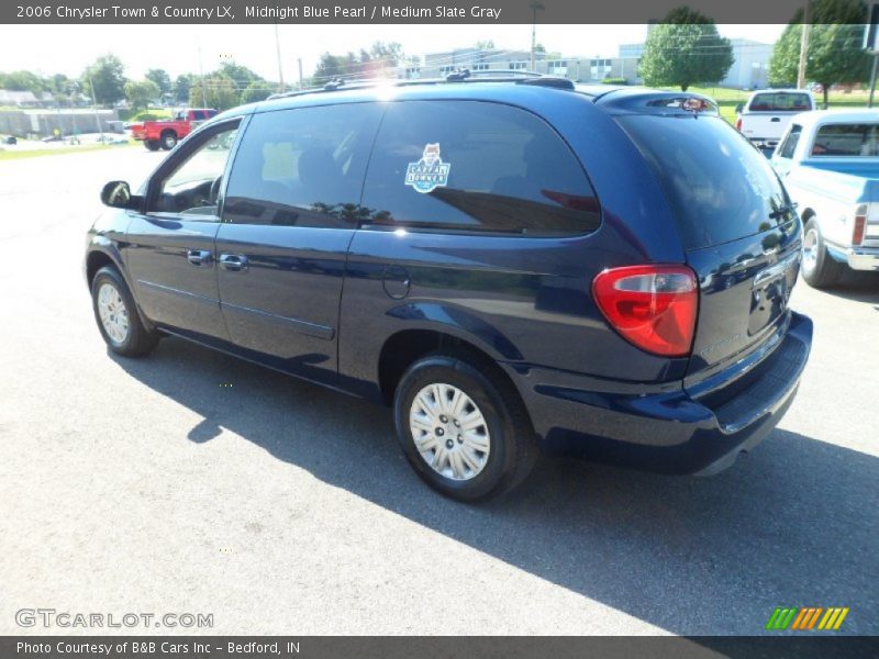 Midnight Blue Pearl / Medium Slate Gray 2006 Chrysler Town & Country LX