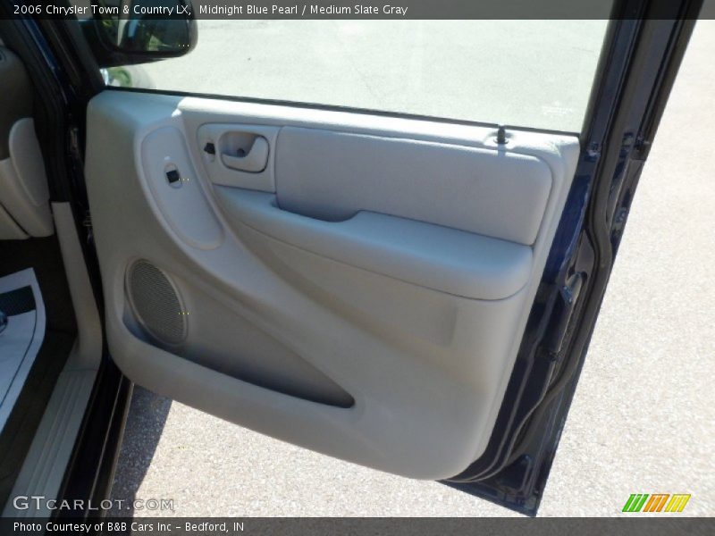 Midnight Blue Pearl / Medium Slate Gray 2006 Chrysler Town & Country LX