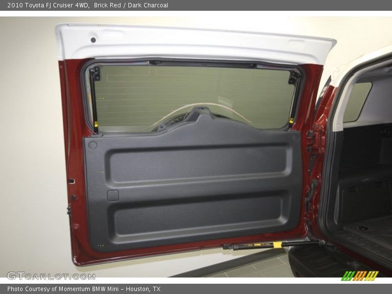 Door Panel of 2010 FJ Cruiser 4WD