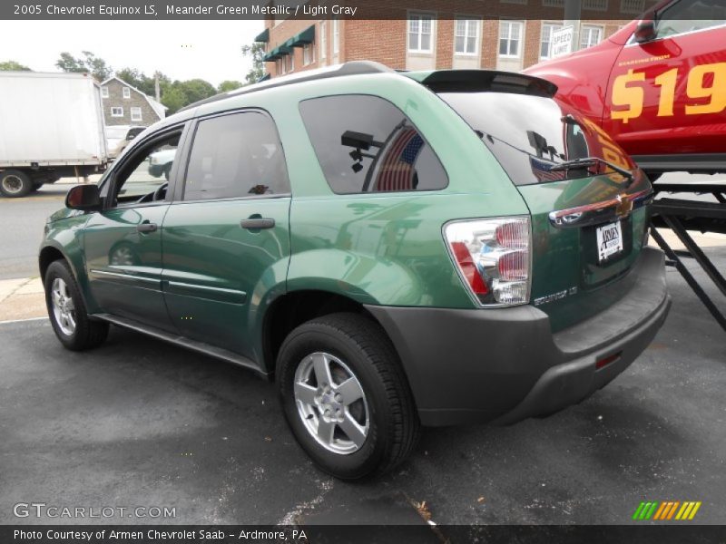 Meander Green Metallic / Light Gray 2005 Chevrolet Equinox LS