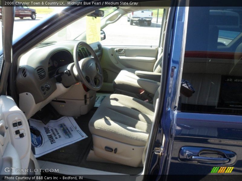 Midnight Blue Pearl / Medium Slate Gray 2006 Chrysler Town & Country LX