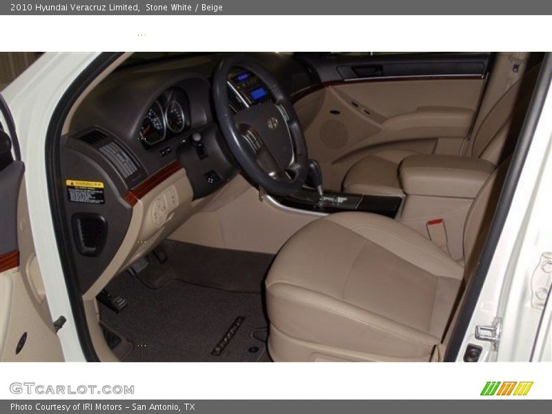 Stone White / Beige 2010 Hyundai Veracruz Limited