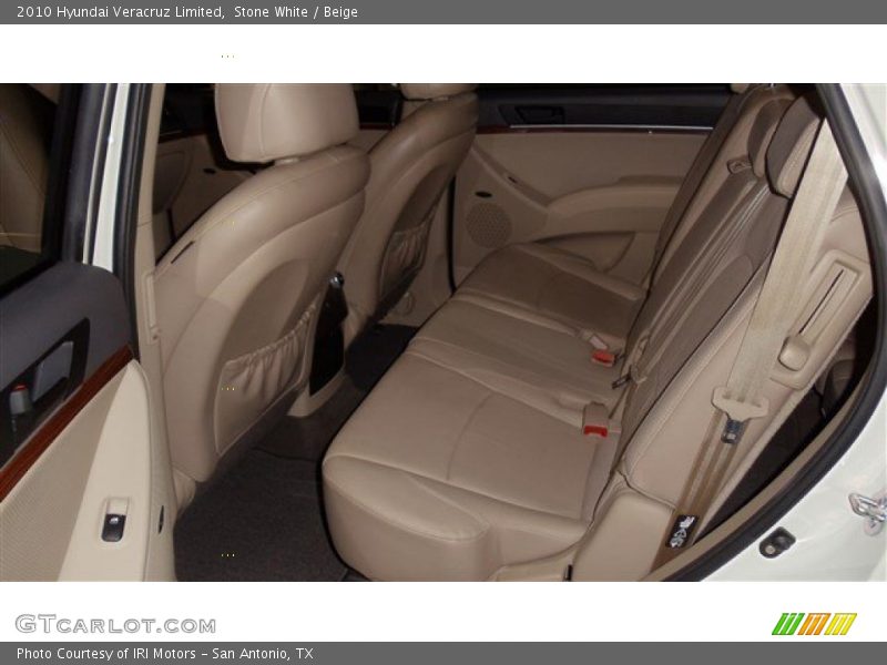 Stone White / Beige 2010 Hyundai Veracruz Limited