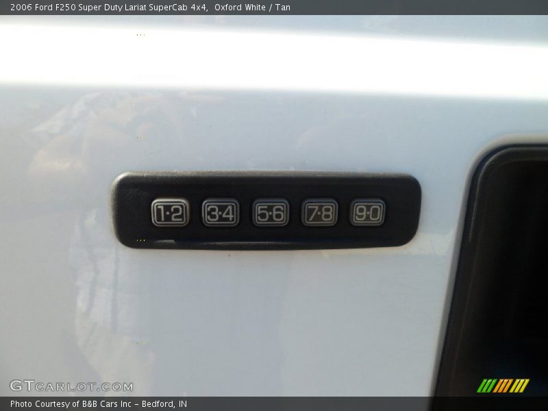 Oxford White / Tan 2006 Ford F250 Super Duty Lariat SuperCab 4x4
