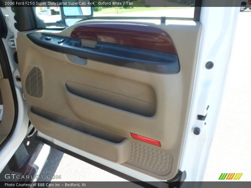 Oxford White / Tan 2006 Ford F250 Super Duty Lariat SuperCab 4x4