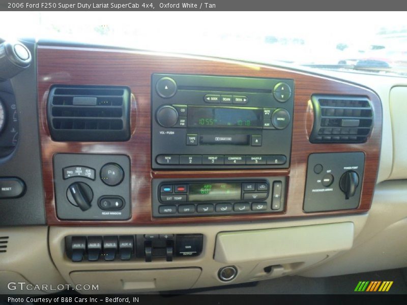 Oxford White / Tan 2006 Ford F250 Super Duty Lariat SuperCab 4x4