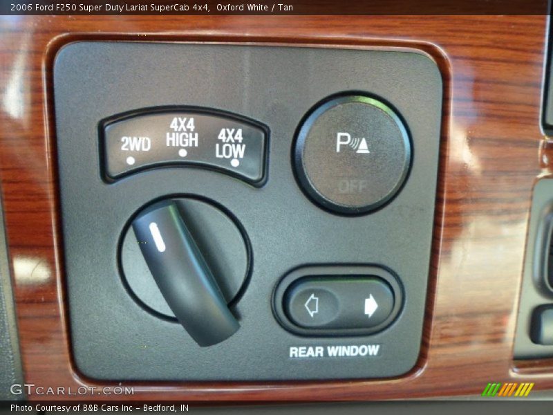 Oxford White / Tan 2006 Ford F250 Super Duty Lariat SuperCab 4x4