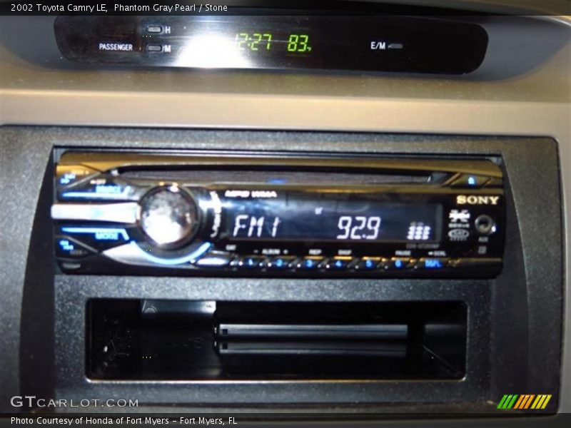 Phantom Gray Pearl / Stone 2002 Toyota Camry LE
