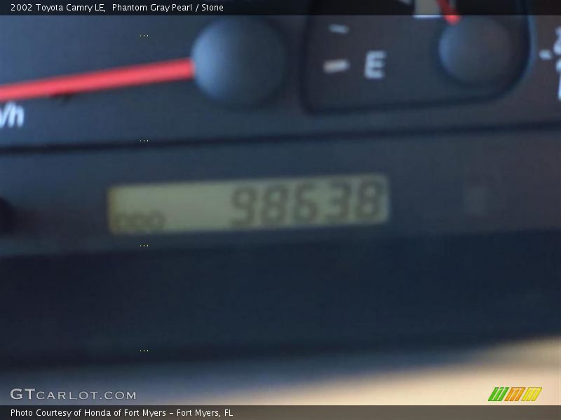 Phantom Gray Pearl / Stone 2002 Toyota Camry LE