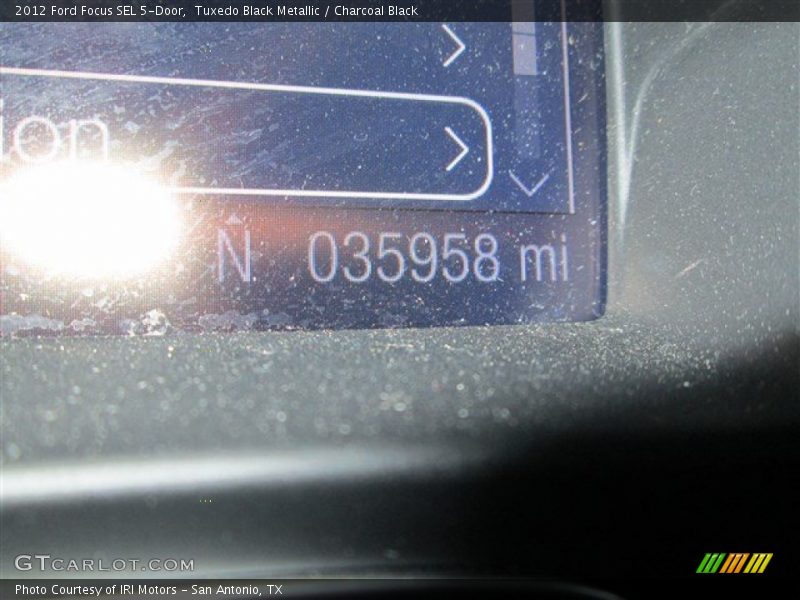 Tuxedo Black Metallic / Charcoal Black 2012 Ford Focus SEL 5-Door