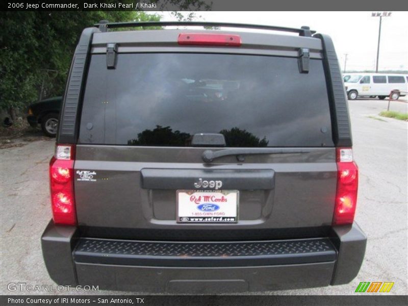 Dark Khaki Pearl / Khaki 2006 Jeep Commander