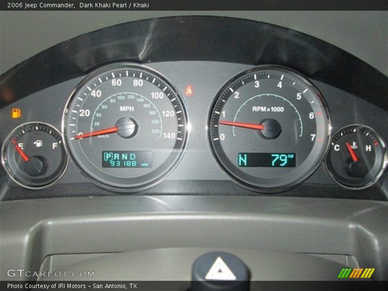 Dark Khaki Pearl / Khaki 2006 Jeep Commander