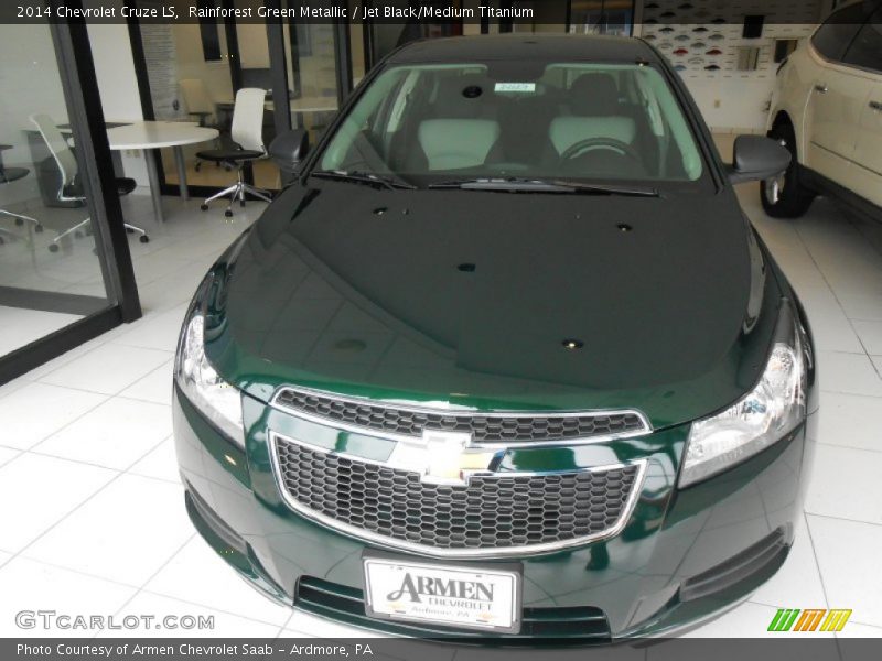 Rainforest Green Metallic / Jet Black/Medium Titanium 2014 Chevrolet Cruze LS