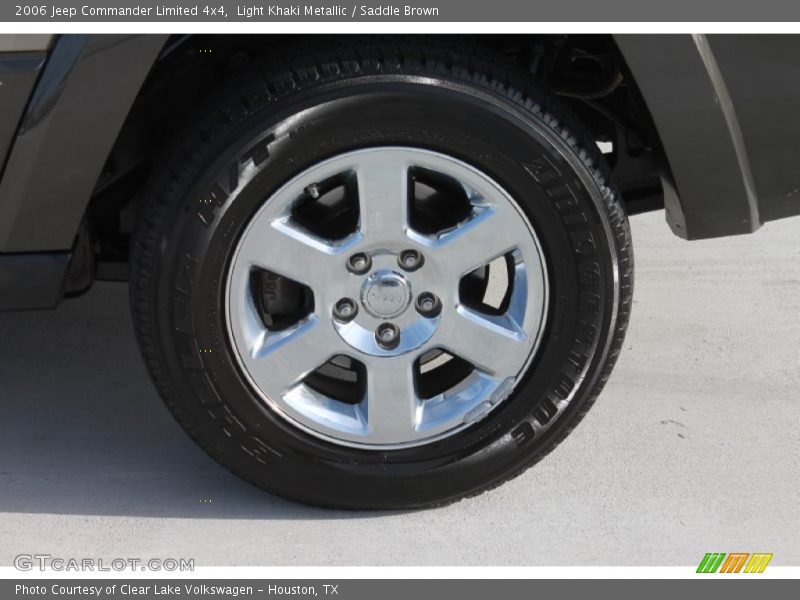 Light Khaki Metallic / Saddle Brown 2006 Jeep Commander Limited 4x4