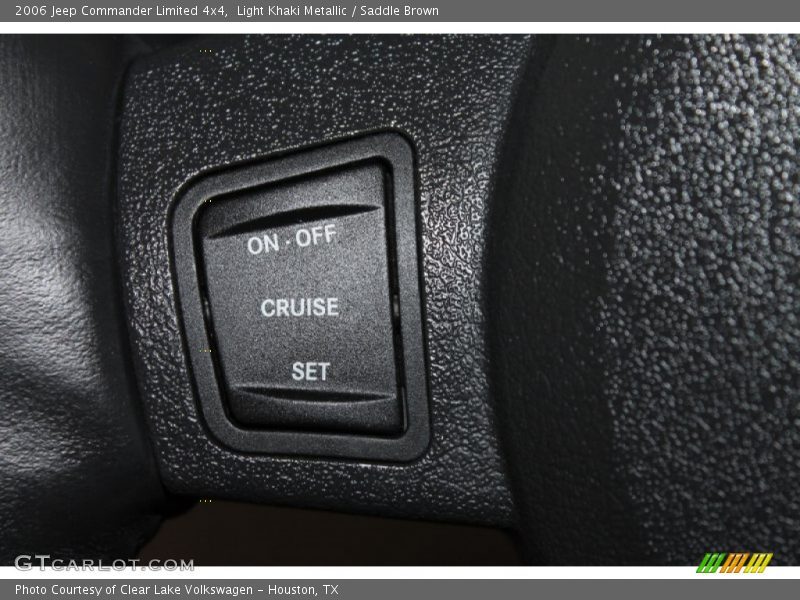 Light Khaki Metallic / Saddle Brown 2006 Jeep Commander Limited 4x4