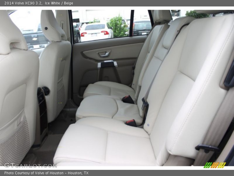 Ice White / Beige 2014 Volvo XC90 3.2