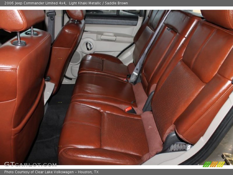 Light Khaki Metallic / Saddle Brown 2006 Jeep Commander Limited 4x4