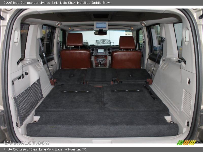 Light Khaki Metallic / Saddle Brown 2006 Jeep Commander Limited 4x4