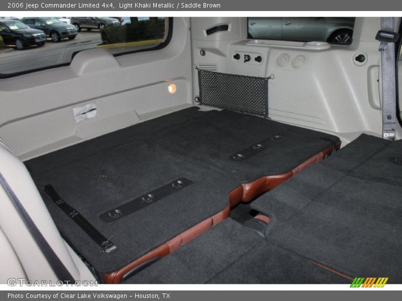 Light Khaki Metallic / Saddle Brown 2006 Jeep Commander Limited 4x4