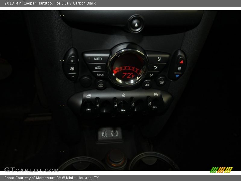 Ice Blue / Carbon Black 2013 Mini Cooper Hardtop