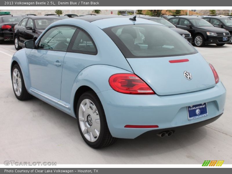 Denim Blue / Titan Black 2013 Volkswagen Beetle 2.5L