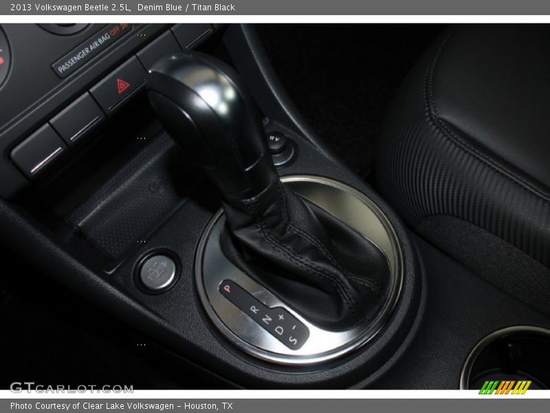 Denim Blue / Titan Black 2013 Volkswagen Beetle 2.5L
