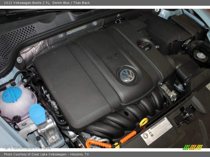 Denim Blue / Titan Black 2013 Volkswagen Beetle 2.5L