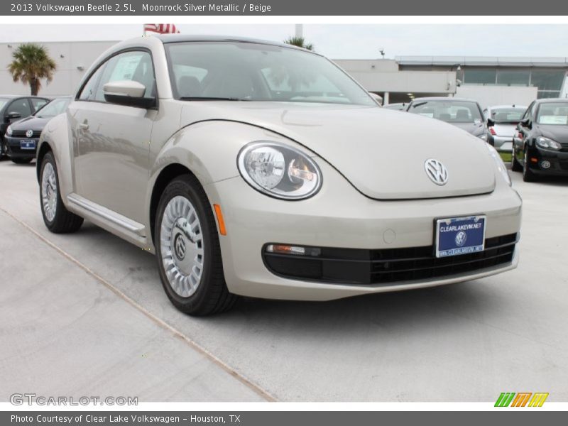 Moonrock Silver Metallic / Beige 2013 Volkswagen Beetle 2.5L