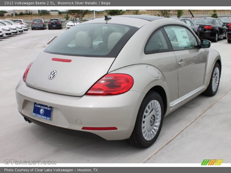 Moonrock Silver Metallic / Beige 2013 Volkswagen Beetle 2.5L