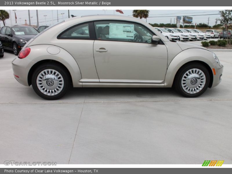 Moonrock Silver Metallic / Beige 2013 Volkswagen Beetle 2.5L