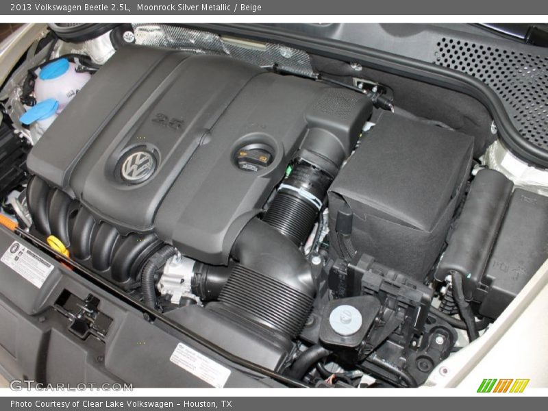 Moonrock Silver Metallic / Beige 2013 Volkswagen Beetle 2.5L