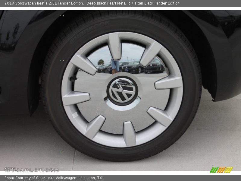 Deep Black Pearl Metallic / Titan Black Fender Edition 2013 Volkswagen Beetle 2.5L Fender Edition