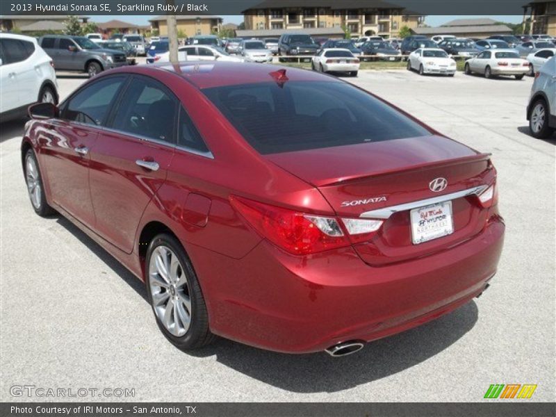 Sparkling Ruby / Black 2013 Hyundai Sonata SE