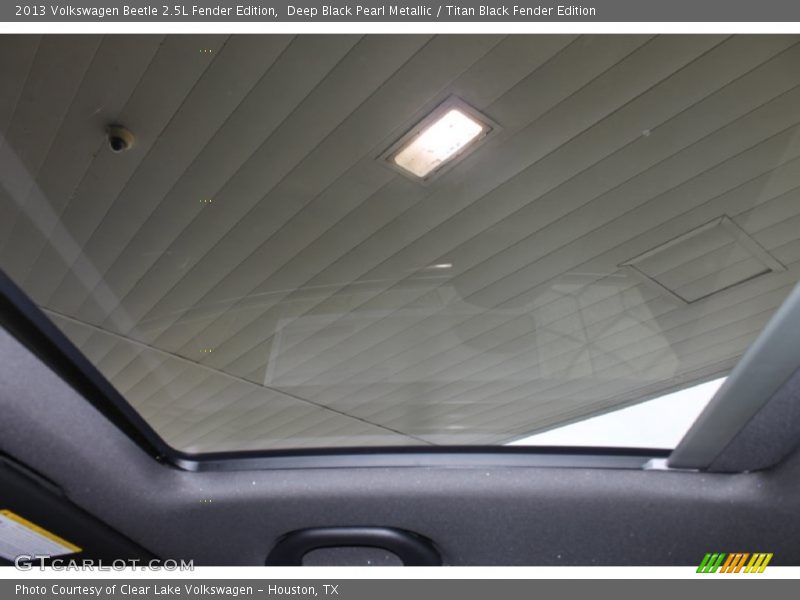 Deep Black Pearl Metallic / Titan Black Fender Edition 2013 Volkswagen Beetle 2.5L Fender Edition
