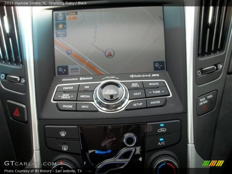 Sparkling Ruby / Black 2013 Hyundai Sonata SE